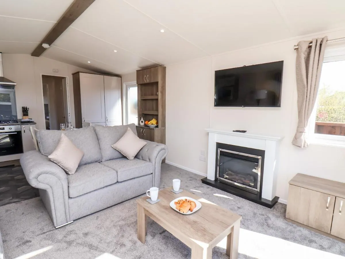 Primrose Lodge Saltburn-by-the-Sea 0*,